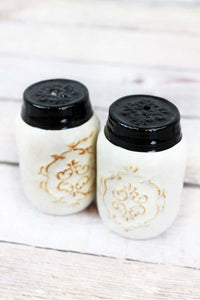 Ceramic Jar Salt and Pepper Shaker Set - The Southern Magnolia Too