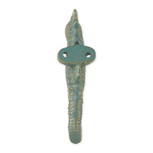 Load image into Gallery viewer, Green Cast Iron Seahorse Beach Wall Hook Set