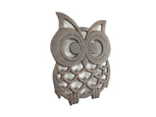 Load image into Gallery viewer, Rustic Copper Tone Cast Aluminum Owl Trivet